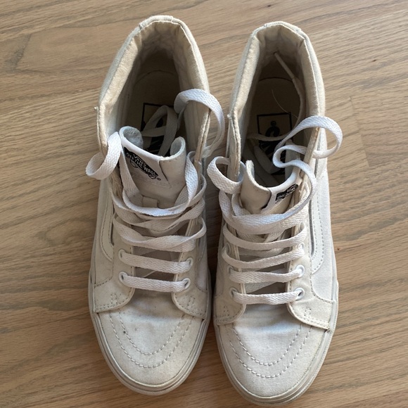 Vans, white canvas high tops - Picture 2 of 6